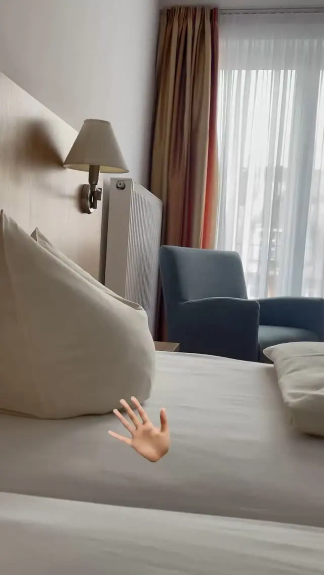 Am 11. Mai ist Muttertag – Zeit, Danke zu sagen! Überrascht eure liebste Mama mit einem Verwöhn-Aufenthalt in unserem Hotel oder einem stilvollen Geschenkgutschein. Einfach über unsere DMs bestellen – wir kümmern uns um den Rest!

#muttertag2025 #mamaverwöhnen #hotelgeschenk #gutscheinidee #dankemama #muttertagsgeschenk #lindau #hotel #urlaubfürdiebeste